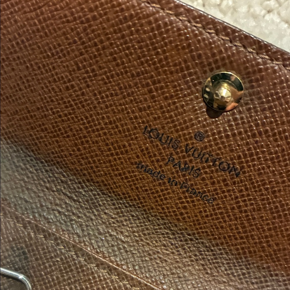 Louis Vuitton 4-Key Monogram Multicles Holder Authentic LV - Picture 4 of 12